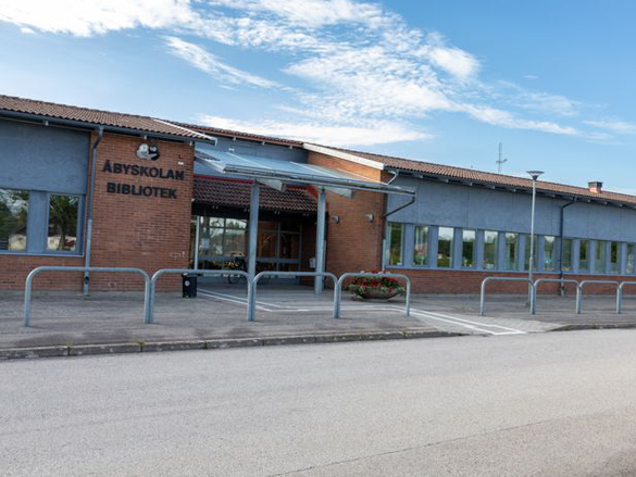 Fasadbild Åbyskolan